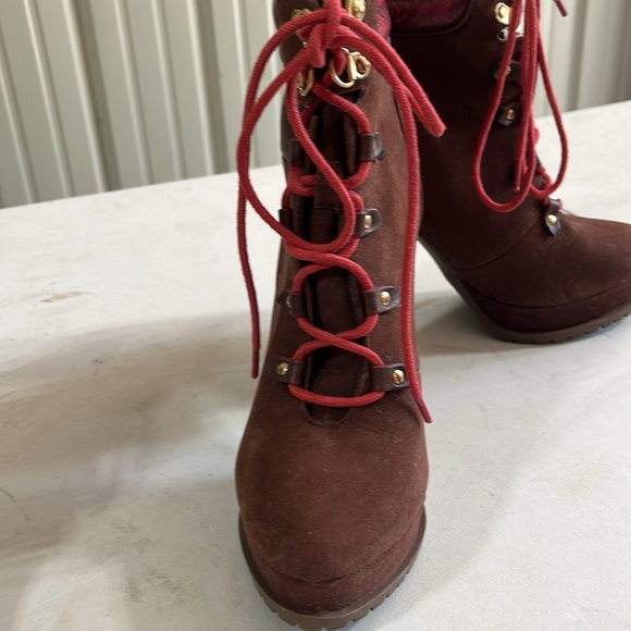 Shoe dazzle, size 8, brown and red - Picture 3 of 6